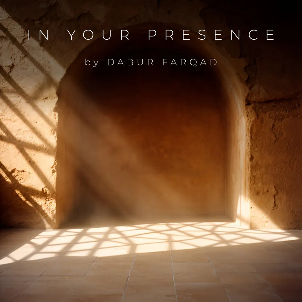 Kulit In Your Presence oleh Dabur Farqad