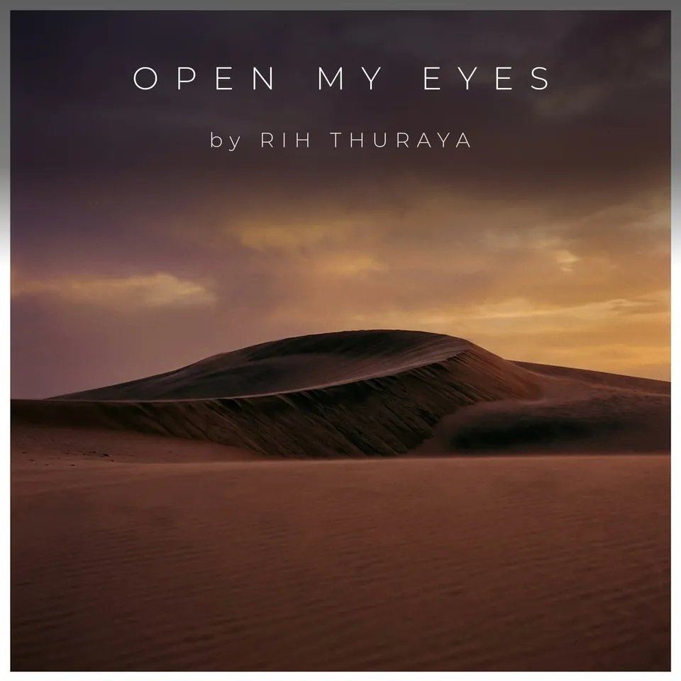Kulit Open My Eyes oleh Rih Thuraya